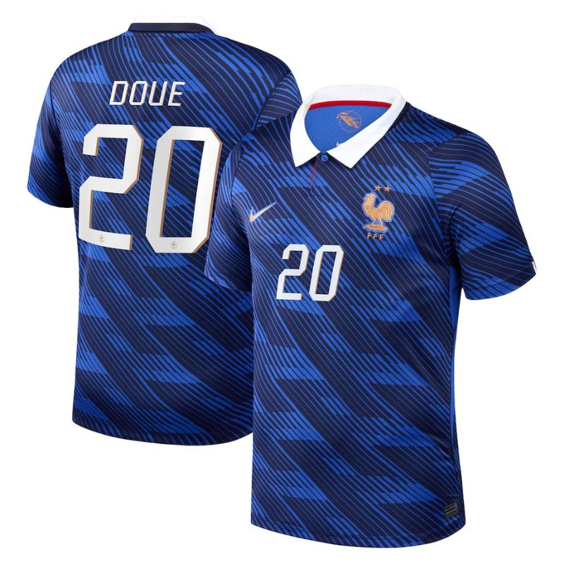 Maillot-Equipe-de-France-Domicile-Coupe-du-Monde-2026-Doue.jpg