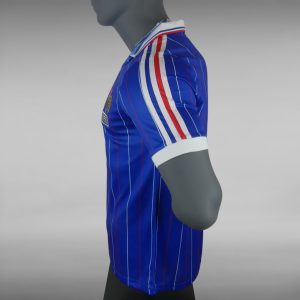 Maillot-Retro-Vintage-Equipe-de-France-1982-3-1.jpg